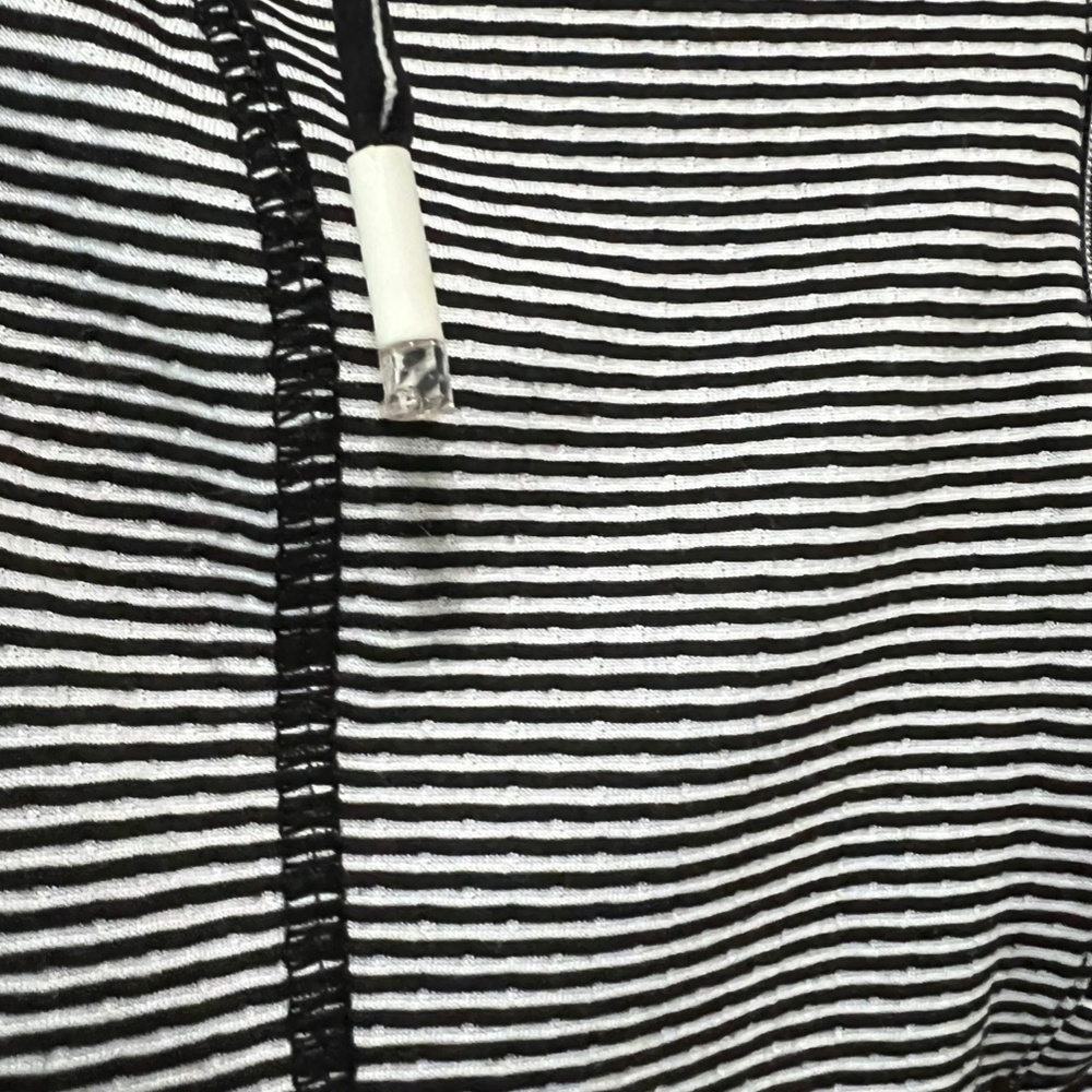 Tangerine • Women’s Collared Hoodie • Black/White Stripe • Size Small - Picture 8 of 9